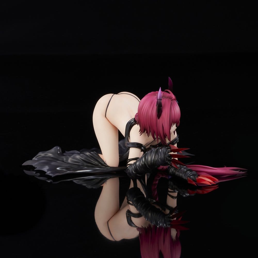 To Love-Ru Darkness PVC Figure 1/6 Mea Kurosaki Darkness Ver. (Renewed Package) 11 cm