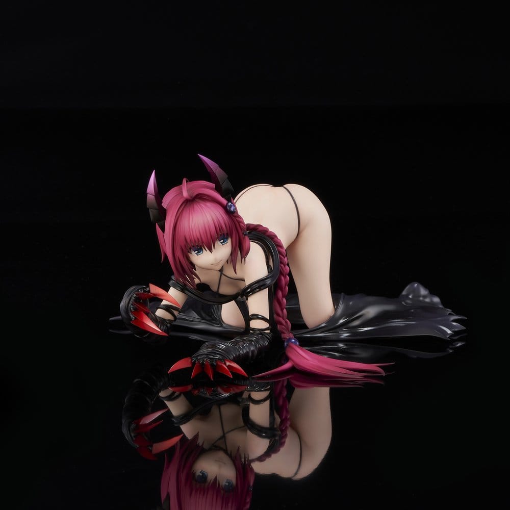 To Love-Ru Darkness PVC Figure 1/6 Mea Kurosaki Darkness Ver. (Renewed Package) 11 cm