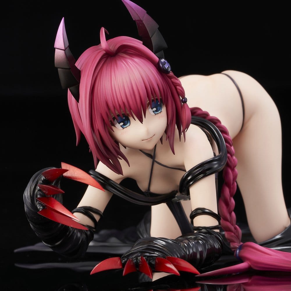 To Love-Ru Darkness PVC Figure 1/6 Mea Kurosaki Darkness Ver. (Renewed Package) 11 cm