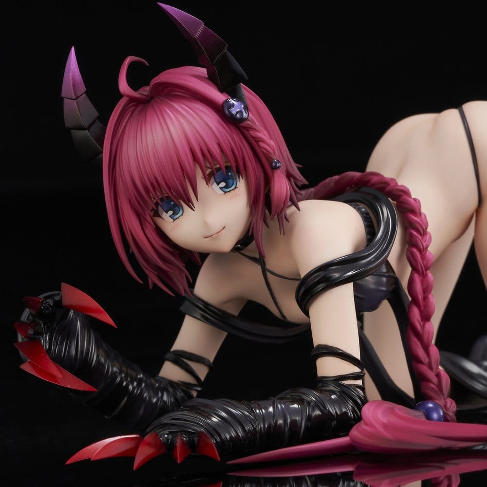 To Love-Ru Darkness PVC Figure 1/6 Mea Kurosaki Darkness Ver. (Renewed Package) 11 cm