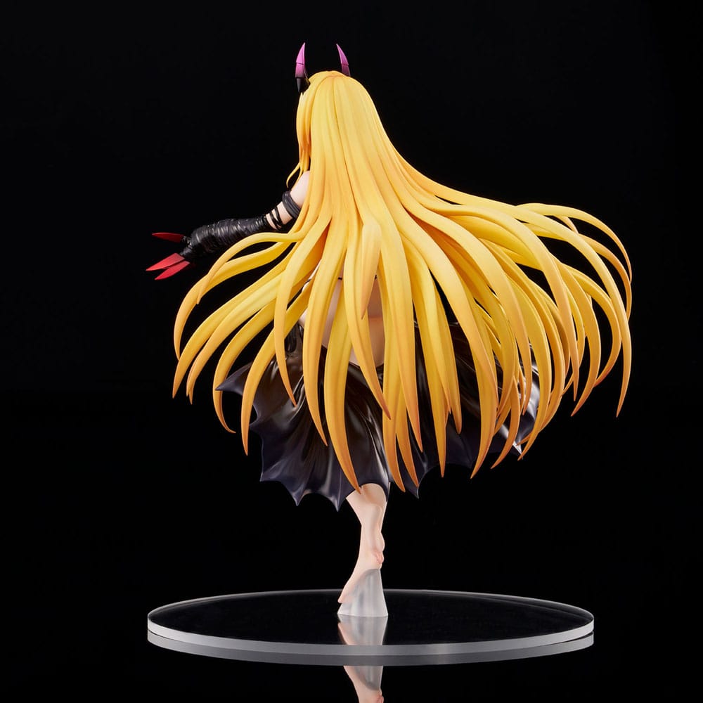 To Love-Ru Darkness PVC Figur 1/6 Golden Darkness Darkness Ver. 30 cm Union Creative