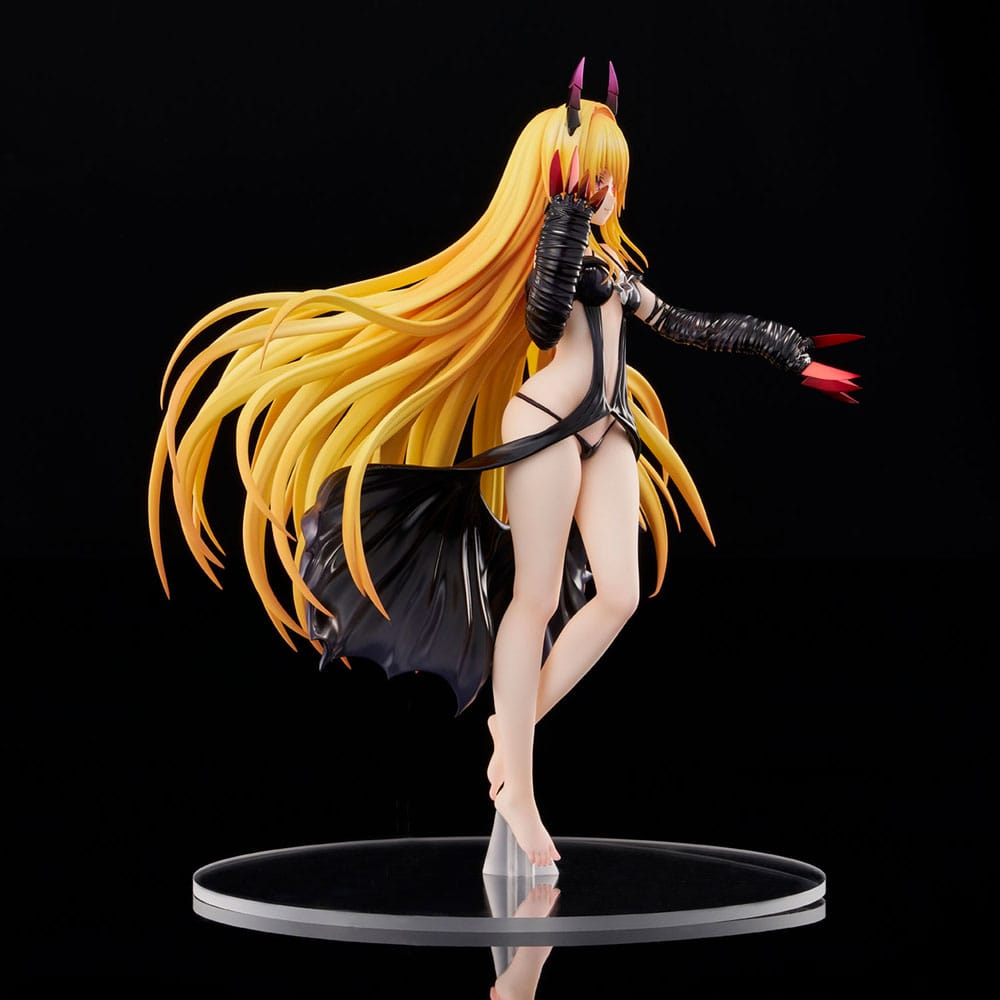 To Love-Ru Darkness PVC Figur 1/6 Golden Darkness Darkness Ver. 30 cm Union Creative