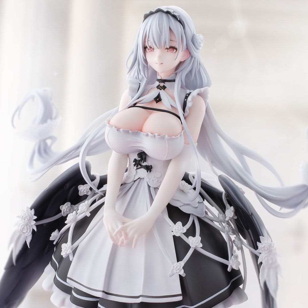 Azur Lane PVC Figure 1/6 Shira Light Equipment Version, 26 cm