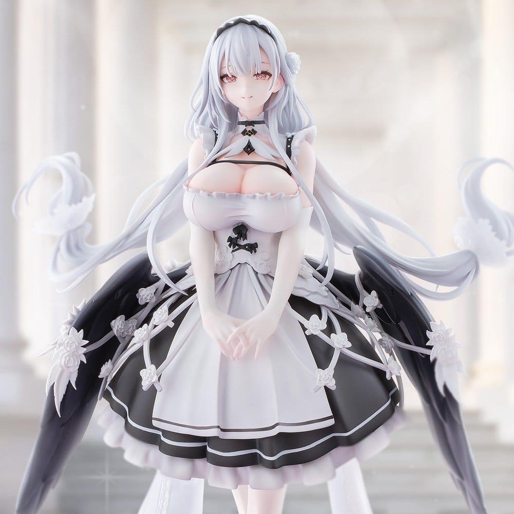 Azur Lane PVC Figure 1/6 Scale Shira Heavy Armament Ver. 26 cm