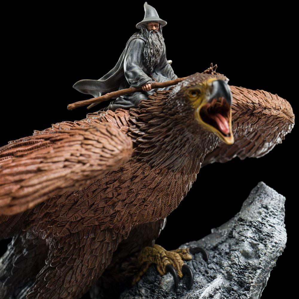 Lord of the Rings Staty Gandalf på Gwaihir 15 cm Weta Workshop