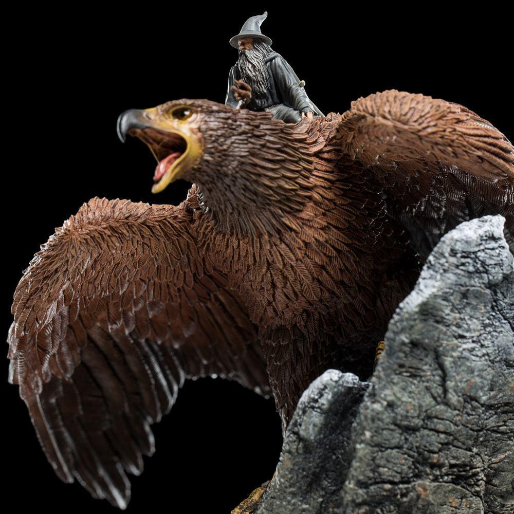 Lord of the Rings Staty Gandalf på Gwaihir 15 cm Weta Workshop