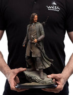 The Lord of the Rings Staty 1/6 Aragorn, Jägare av Slätterna - 32 cm Weta Workshop