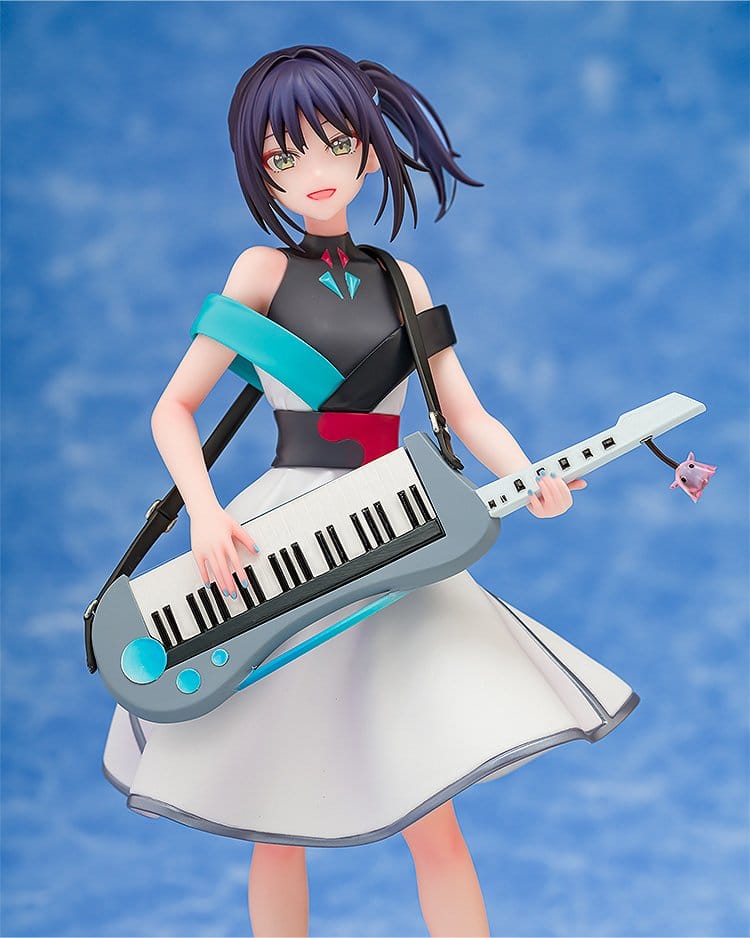 Cosmic Princess Kaguya! PVC Figure Iroha Sakayori: Collaboration Concert Ver. 17 cm