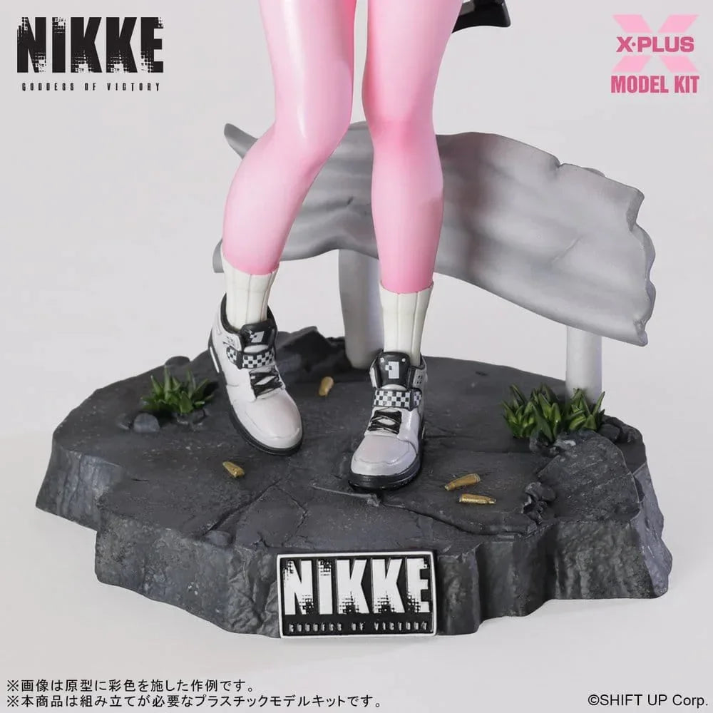 Segerens Gudinna: Nikke Plastmodellkit 1/8 Alice 24 cm X-Plus