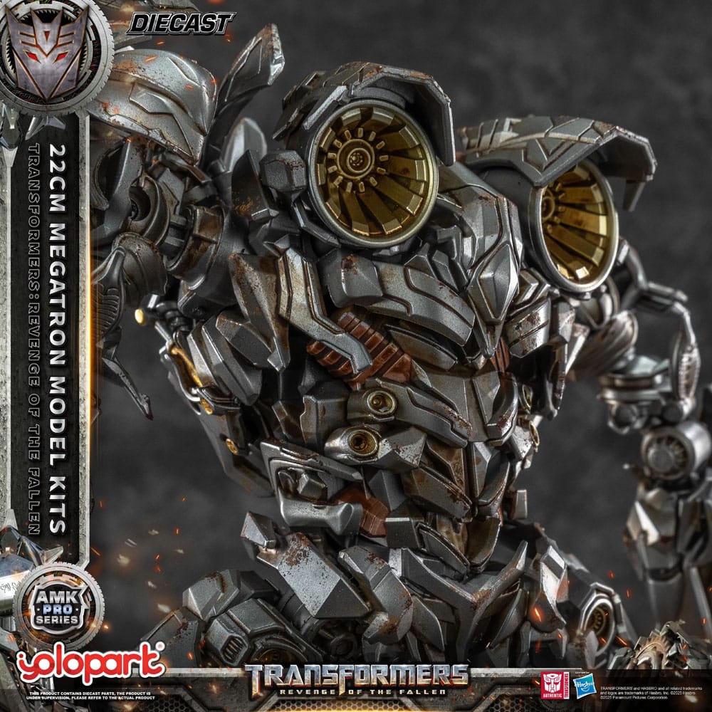 Transformers: Revenge of the Fallen AMK Pro Series Plastikkit Megatron (Överföringsversion) 22 cm Yolopark