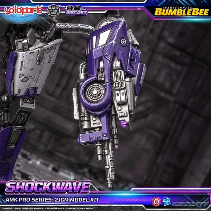 Transformers: Bumblebee the Movie AMK PRO Series Plastic Model Kit Shockwave 21 cm