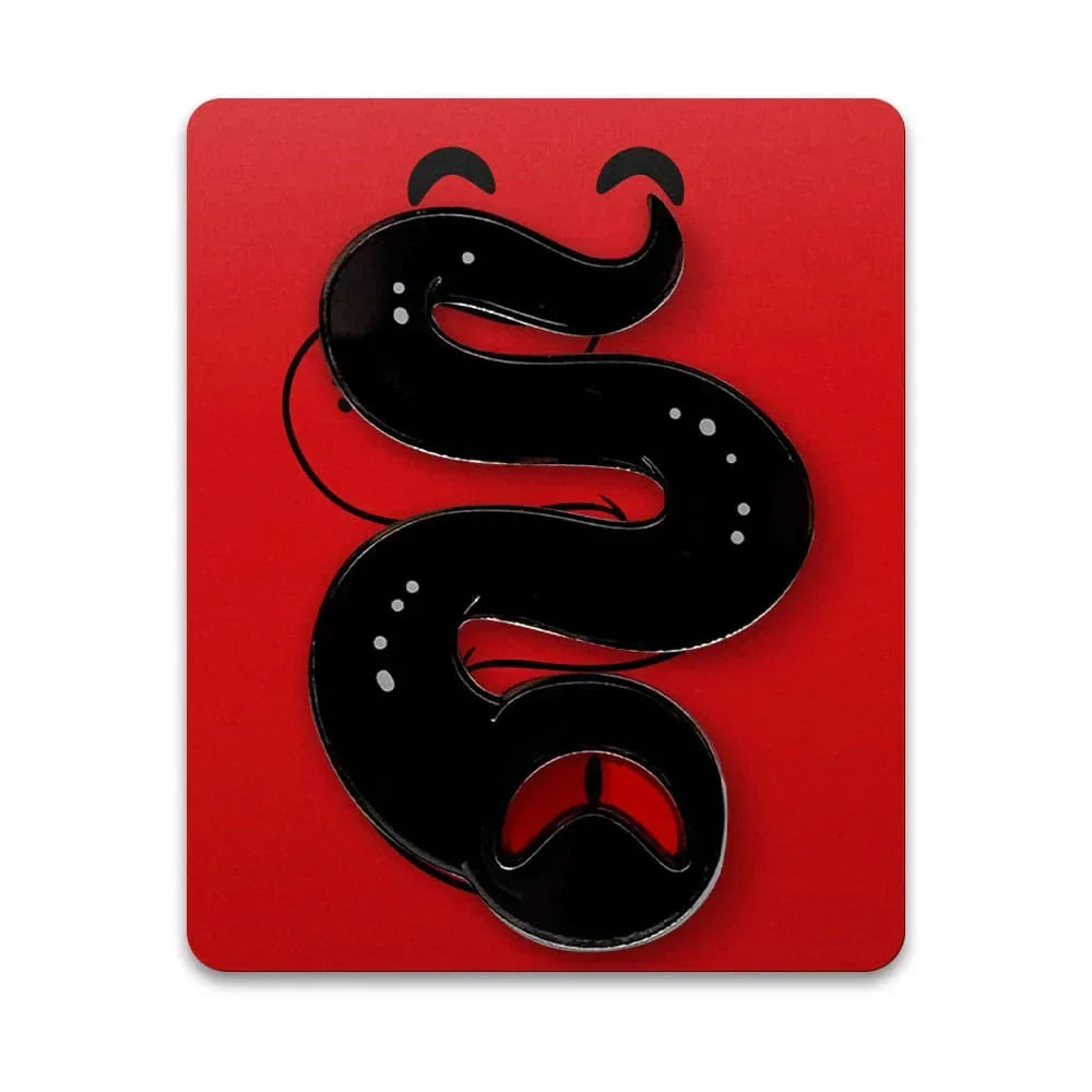Cult of The Lamb Pin Badge Snake 5 cm - Exclusiv och Unik Youtooz